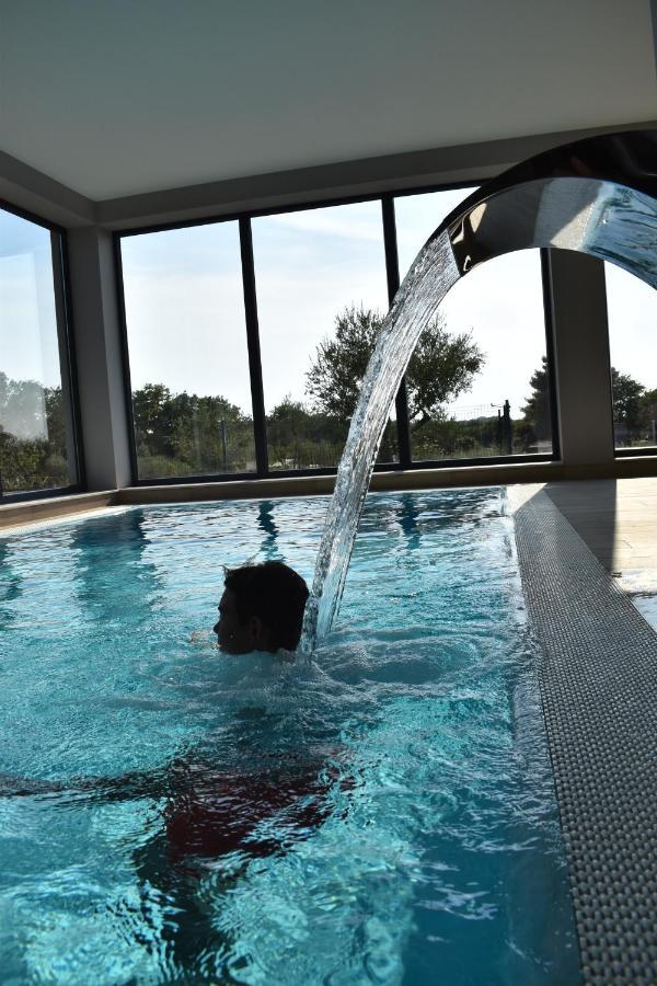Hotel Delfin Lanterna Tar-Vabriga Екстер'єр фото